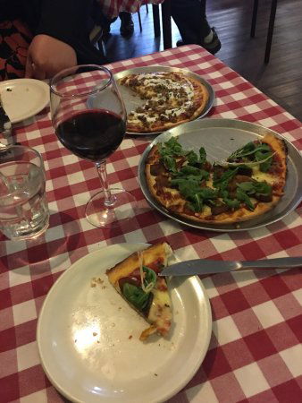 Casa Nostra Pizza & Spaghetti House - Phillip Island Accommodation 3