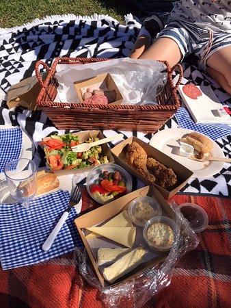 O’Reilly’s Canungra Valley Vineyards - Phillip Island Accommodation 0