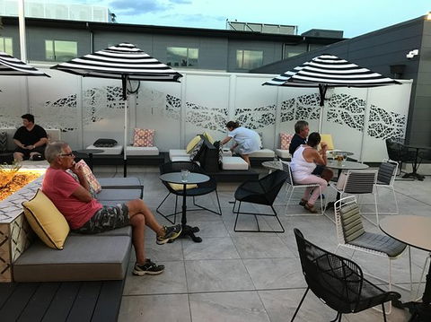Smoky’s Bar & Grill - Phillip Island Accommodation 0