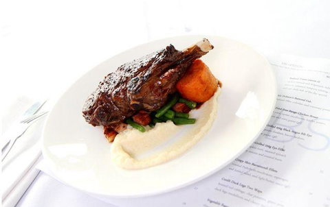 Three Monkeys Coffee & Tea House - Phillip Island Accommodation 22