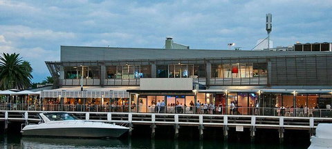 Three Monkeys Coffee & Tea House - Phillip Island Accommodation 2