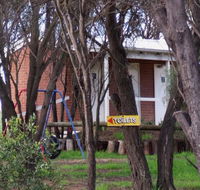 Arthur River Store - Phillip Island Accommodation