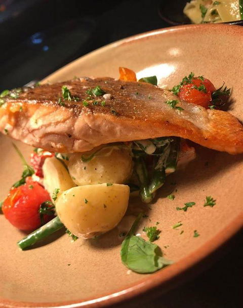 Nino's Of Victor Harbor - Phillip Island Accommodation 5