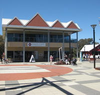 Han's Cafe - Phillip Island Accommodation