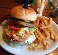 Red Roof Bar  Grill - Phillip Island Accommodation