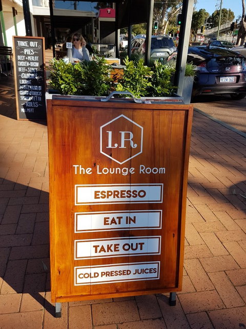 The Loungeroom On James - Phillip Island Accommodation 1