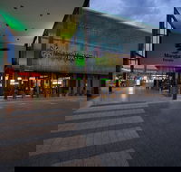 The Sporting Globe Mandurah - Phillip Island Accommodation