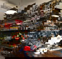 Boucla Kafenion - Phillip Island Accommodation