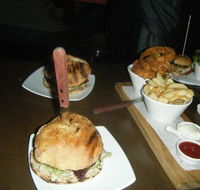 Jus Burgers - Phillip Island Accommodation