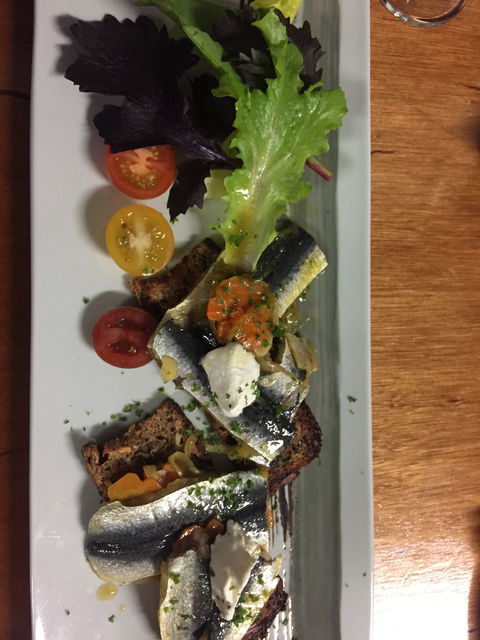 Fish Face Takeaway And Restaurant - Phillip Island Accommodation 5