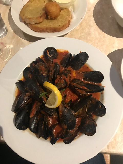 Venice Restaurant - Phillip Island Accommodation 7