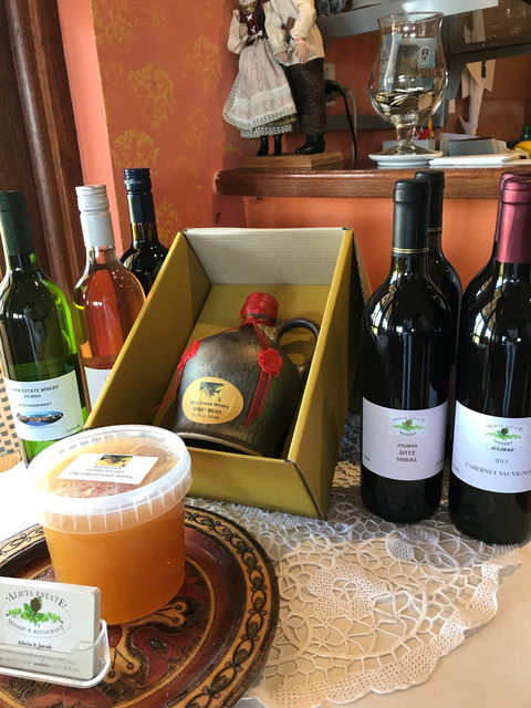 Alicia Estate Winery & Restaurant - Phillip Island Accommodation 2