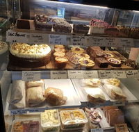 Chase Chocolate Notes - Phillip Island Accommodation