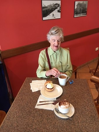 Cornish Bake House - Phillip Island Accommodation 0