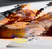 Drink Ottelia  Eat Fodder - Phillip Island Accommodation