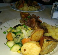 Queens Arms Hotel Riccardo's Seafood and Steakhouse - Phillip Island Accommodation