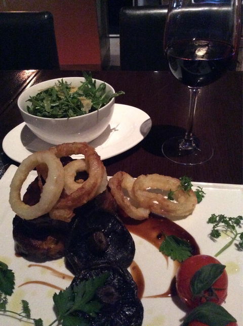 O Bar & Restaurant - Phillip Island Accommodation 2