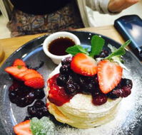 Caffe Cherry Beans - Phillip Island Accommodation