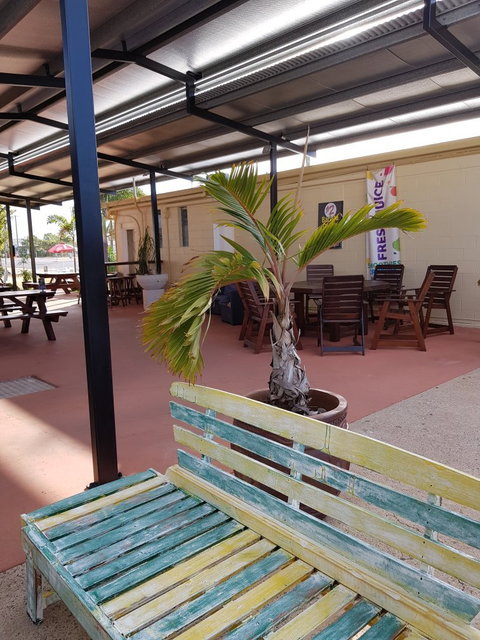 Seaview Deli Cafe - Phillip Island Accommodation 2