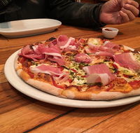 11 Inch Pizza Little Collins - Phillip Island Accommodation