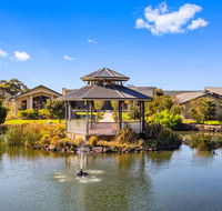 Quality Suites Point Cook Seasons 5 - Phillip Island Accommodation