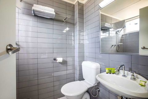 Nightcap At Glengala Hotel - Phillip Island Accommodation 2