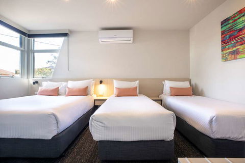 Nightcap At Glengala Hotel - Phillip Island Accommodation 9