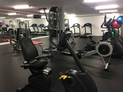 Avenue Hotel Canberra - Phillip Island Accommodation 10