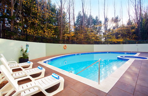 Crowne Plaza Canberra - Phillip Island Accommodation 7