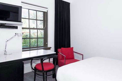 Peppers Gallery Hotel, Canberra - Phillip Island Accommodation 3
