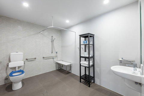 Meriton Suites Sydney Airport - Phillip Island Accommodation 10