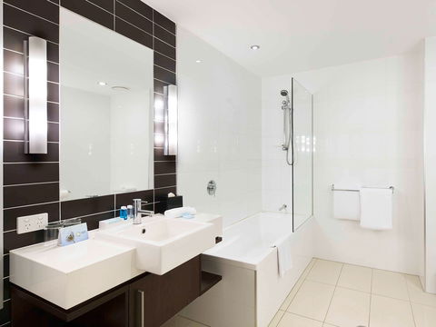 Novotel Brisbane Airport - Phillip Island Accommodation 6
