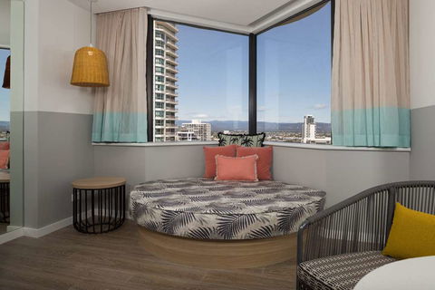 QT Gold Coast - Phillip Island Accommodation 5