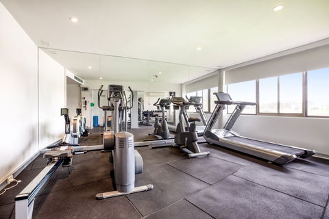 Holiday Inn Melbourne Airport - Phillip Island Accommodation 14