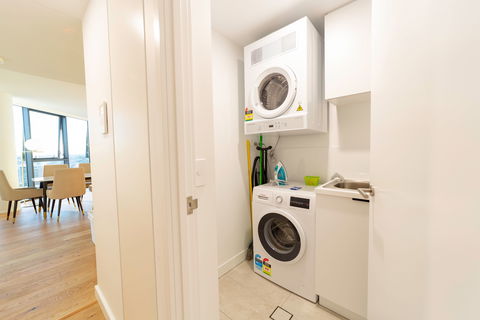 Arise Brisbane One - Phillip Island Accommodation 3