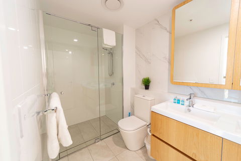 Arise Brisbane One - Phillip Island Accommodation 4