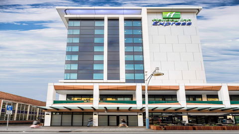 Holiday Inn Express Adelaide City Centre - Phillip Island Accommodation 1