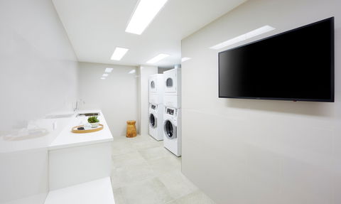 Holiday Inn Express Adelaide City Centre - Phillip Island Accommodation 17