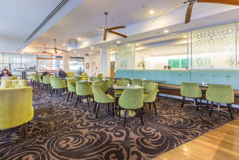 Wyndham Surfers Paradise Resort - Phillip Island Accommodation 12