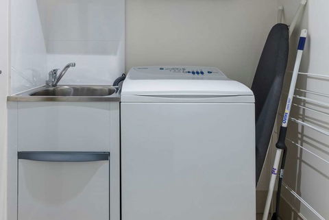 Wyndham Surfers Paradise Resort - Phillip Island Accommodation 17