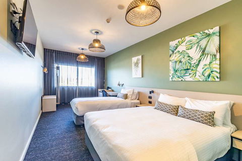 Nightcap at Commercial Hotel - Phillip Island Accommodation 7