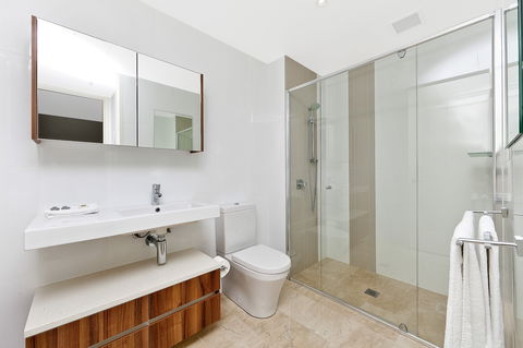 Astra Canberra Manhattan - Phillip Island Accommodation 5