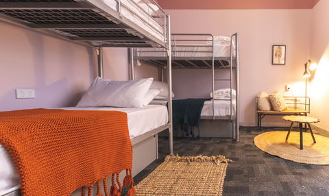 United Backpackers - Phillip Island Accommodation 4