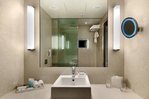 Hilton Sydney - Phillip Island Accommodation 6