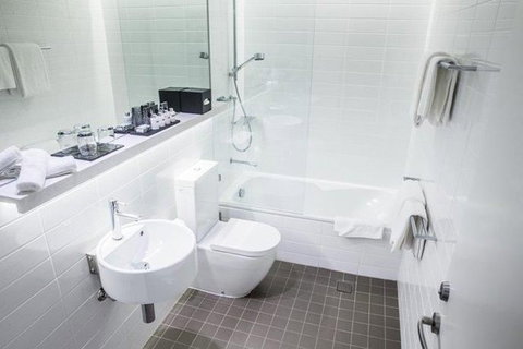 Adge Apartment Hotel - Phillip Island Accommodation 14