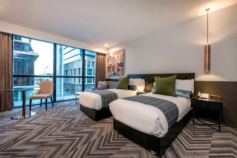 Rydges Perth Kings Square - Phillip Island Accommodation 2