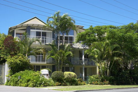 Noosa Outrigger Beach Resort - Phillip Island Accommodation 0