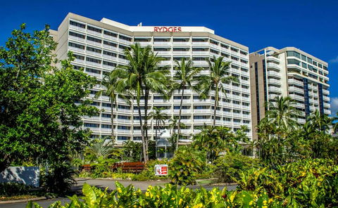 Rydges Esplanade Resort Cairns - Phillip Island Accommodation 0