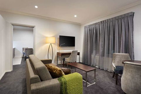 Attika Hotel - Phillip Island Accommodation 2