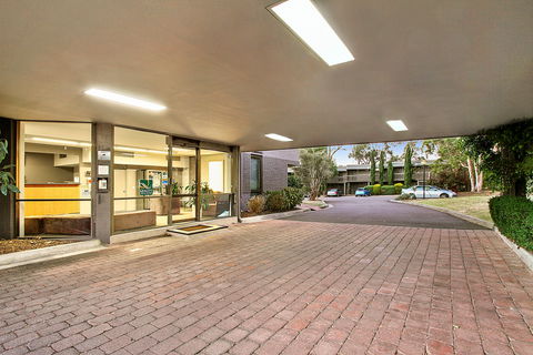 Knox International Hotel - Phillip Island Accommodation 0